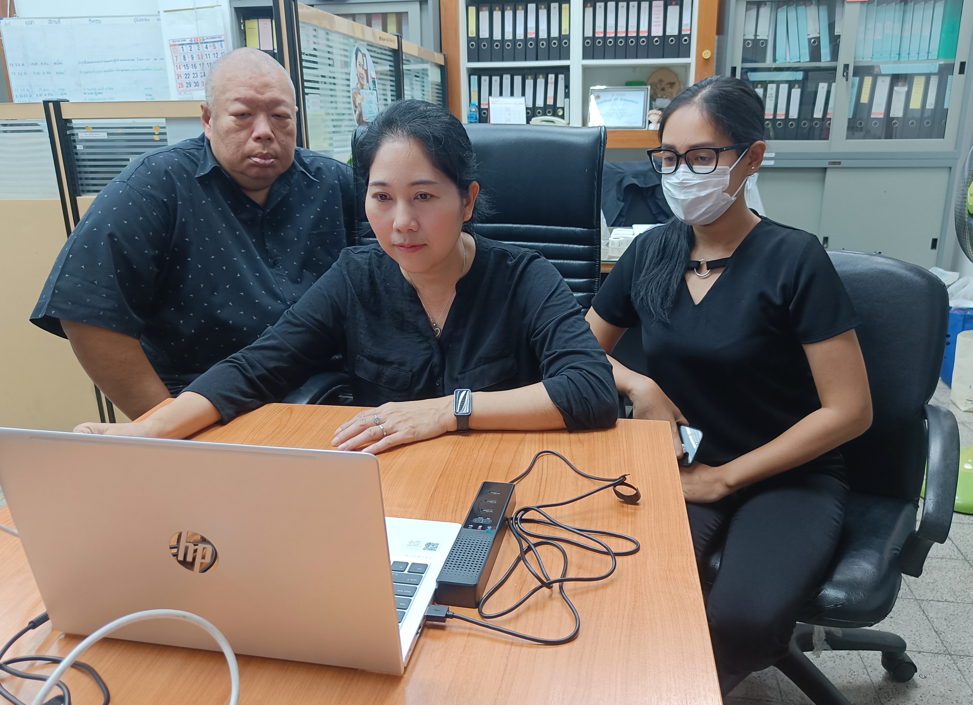 title - เข้าร่วมการประชุมชี้แจงกรอบและแนวทางการประเมินผลการปฏิบัติราชการของส่วนราชการ ประจำปีงบประมาณ พ.ศ. 2569-2570 ครั้งที่&nbsp;2 ผ่านสื่ออิเล็กทรอนิกส์ (ระบบ&nbsp;Zoom Meeting&nbsp;/&nbsp;Facebook Live และผ่านระบบ&nbsp;Youtube Live) ของสำนักงาน ก.พ.ร.